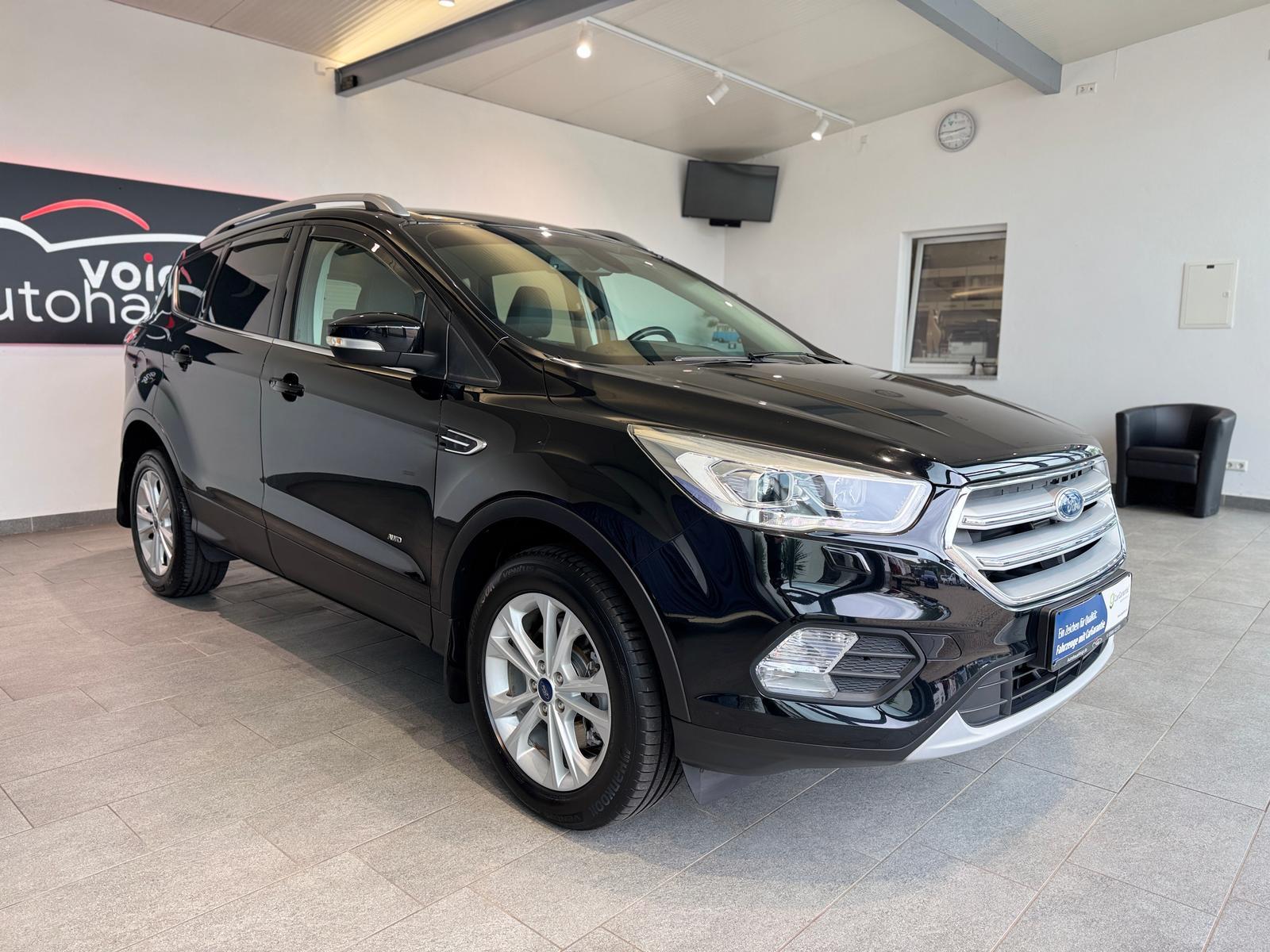 Ford Kuga Titanium AWD Autom. AHK Navi