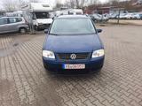 Volkswagen Touran 1.6 Basis/7 Sitzer - Volkswagen Touran: Basis