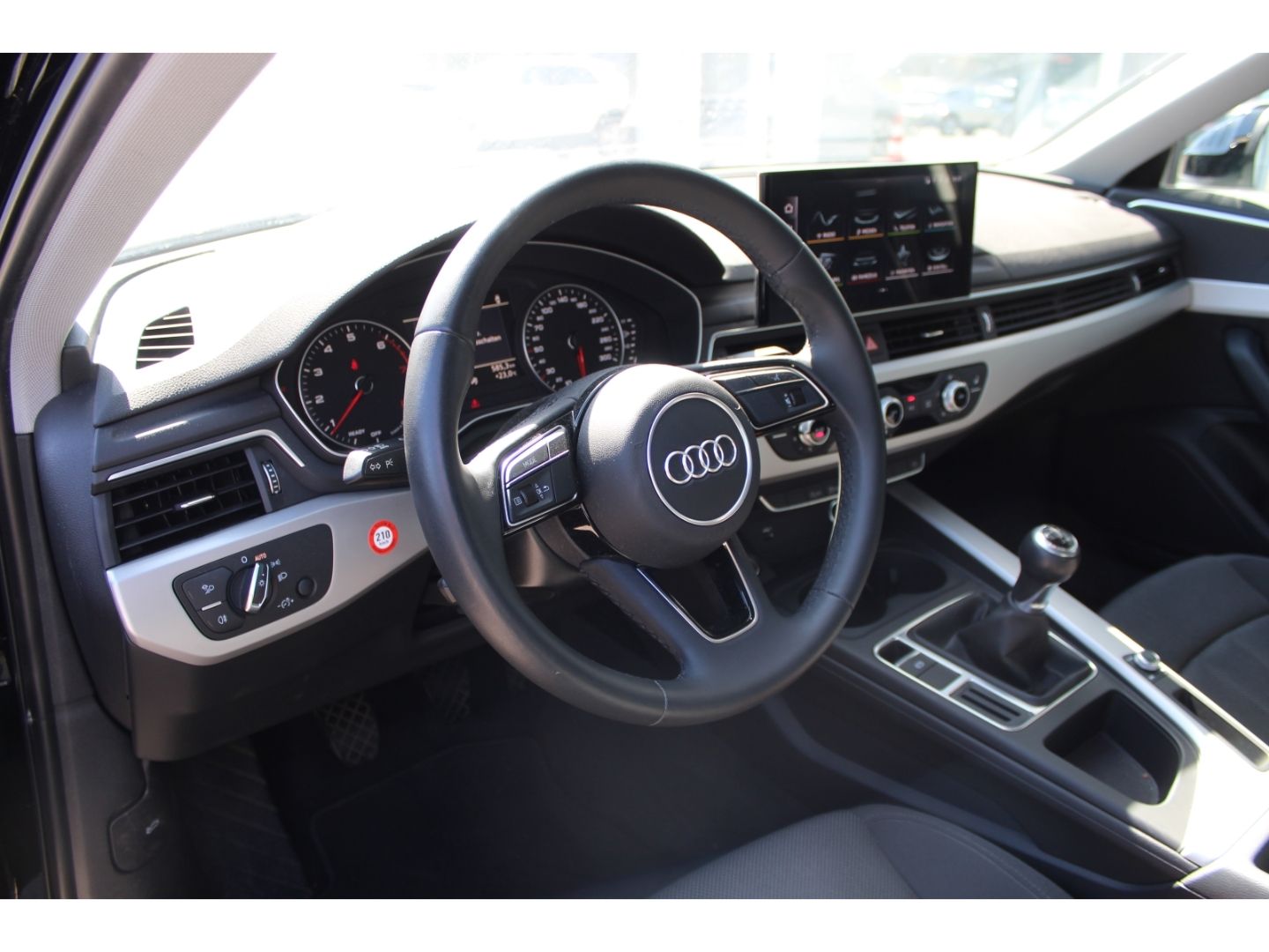 A4 Limousine 35TFSI - APP*Shzg*PDC*GRA*1.Hand!!