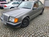 Mercedes-Benz  OLDTIMER  Mercedes Benz W124 250D Die... - Mercedes-Benz 250: W124 250d