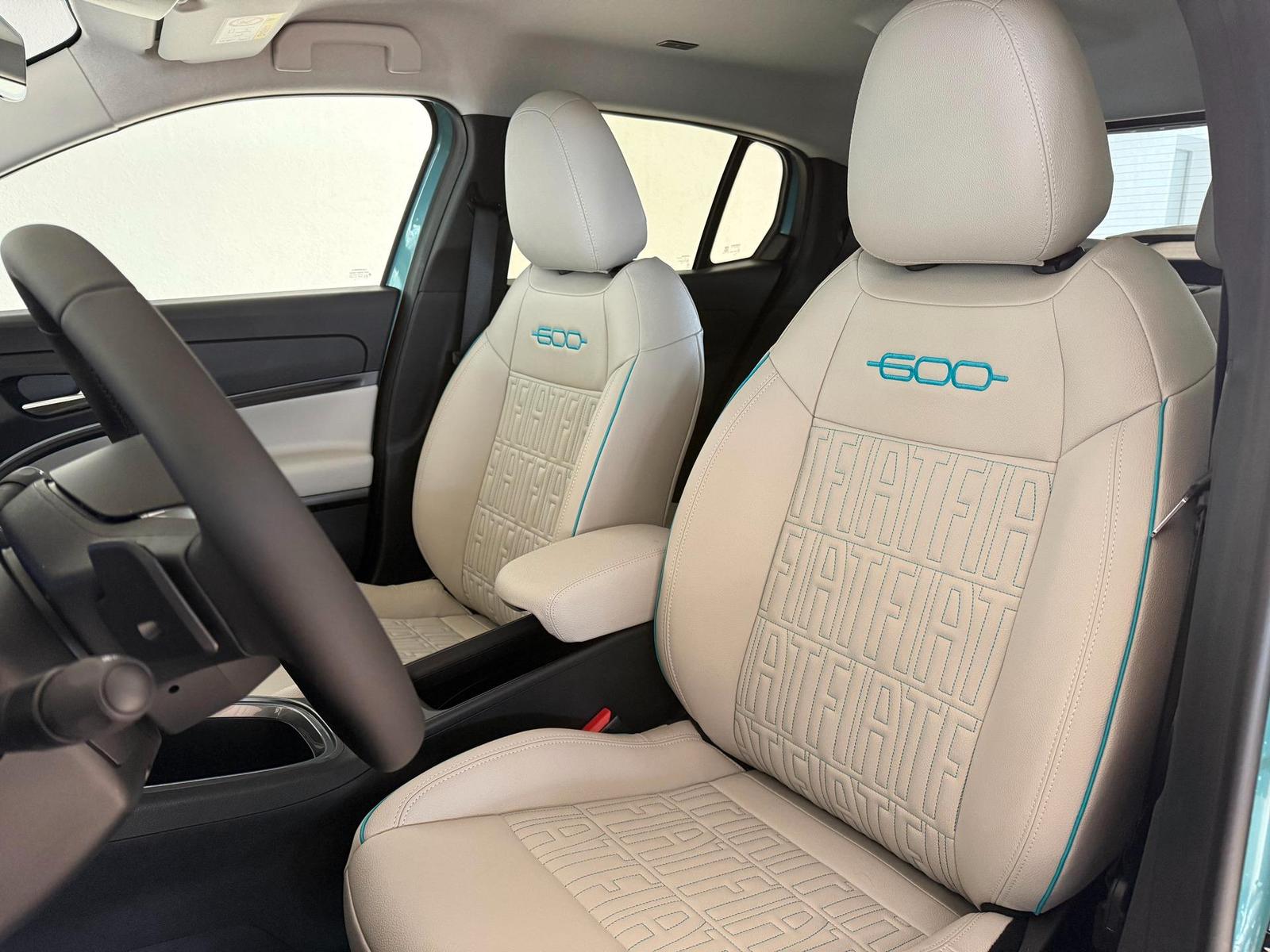 Fiat 600 La Prima Hybrid 1.2 T3 81 kW (110 PS) DCT...