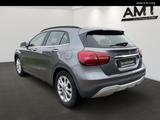 Mercedes-Benz GLA 220 d 4M Comand*360°*AHK*Totw.*LED*Easy-Pack - graue Mercedes-Benz GLA 220