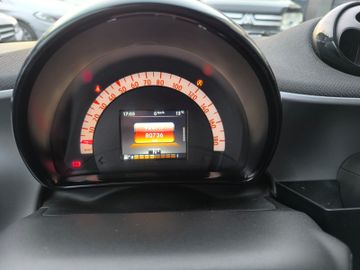 Bild 12 Smart fortwo coupe prime Automatik CarPlay Allwetter