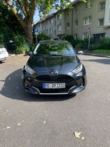 Mazda 2 Hybrid 1.5i 116PS Agile Comfort I Opera Black - Mazda 2 Hybrid von privat