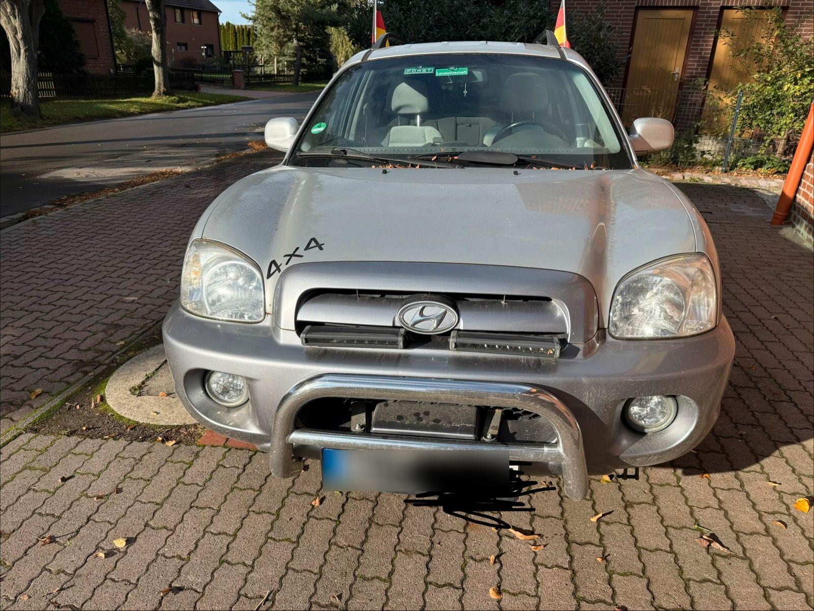 Hyundai SANTA FE