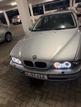 BMW 528i Auto 528i - BMW 528 aus 1998: 528i