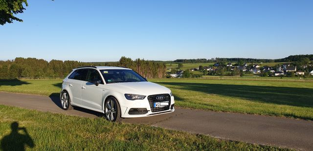 Audi A3 1.4 TFSI cod ultra S line Sportback S line