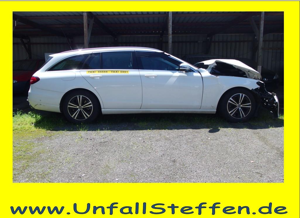 Mercedes-Benz E 220 d Kombi ; Autom, 200PS, Navi