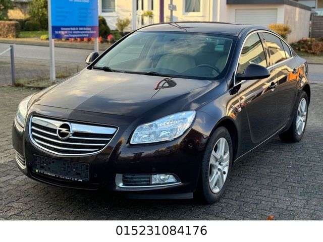 Opel Insignia A Lim. Design Edition+Tempomat+Navi+PDC