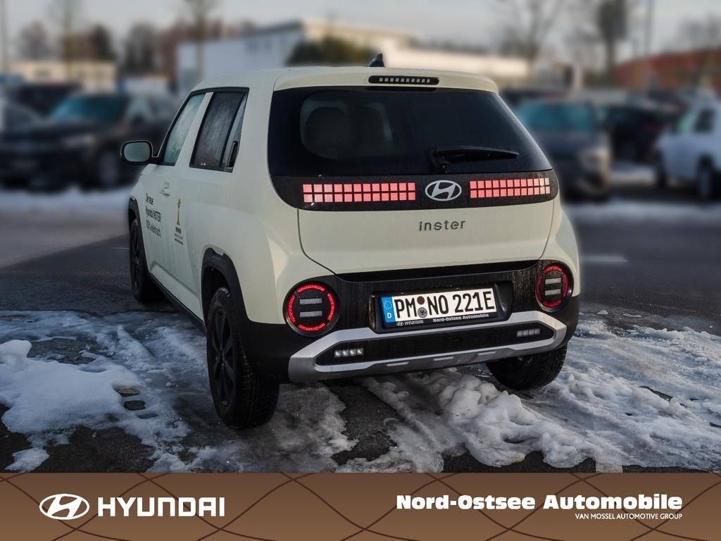 Fahrzeugabbildung Hyundai INSTER EV Trend ACC AUT DynLicht Fernlichtass.