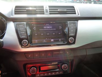 Bild 10 Skoda Fabia 1.0 TSI Combi Amb NAVI PDC SHZ GJR SML BT