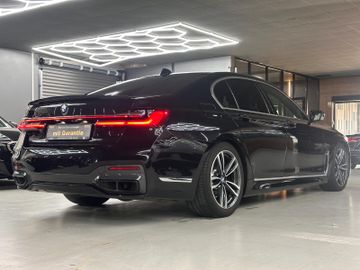BMW 740 - 4