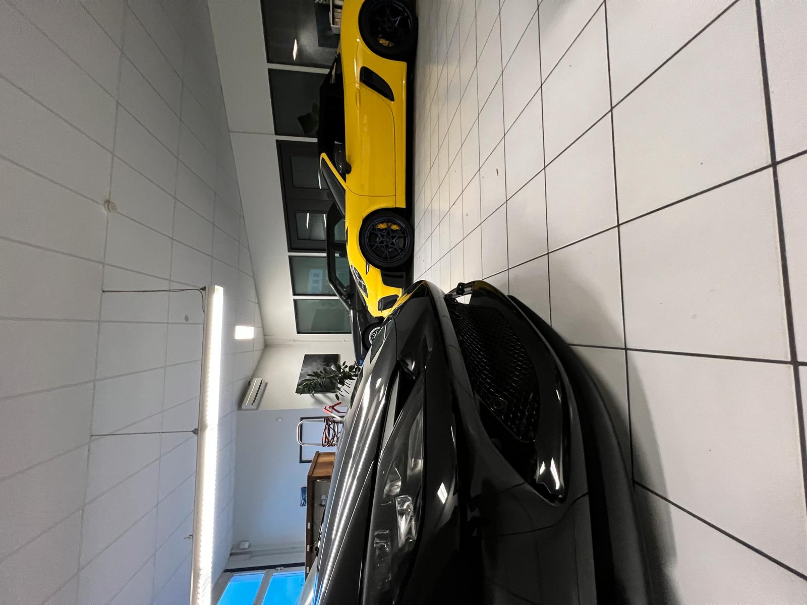 showroom-image-main