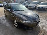 Alfa Romeo 147 1.9 JTD 16V M-Jet Progression - Alfa Romeo 147: 1.9