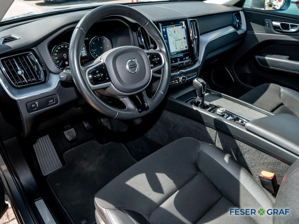 Volvo XC60 Momentum Pro 2WD Navi LED Keyless Kamera foto 3