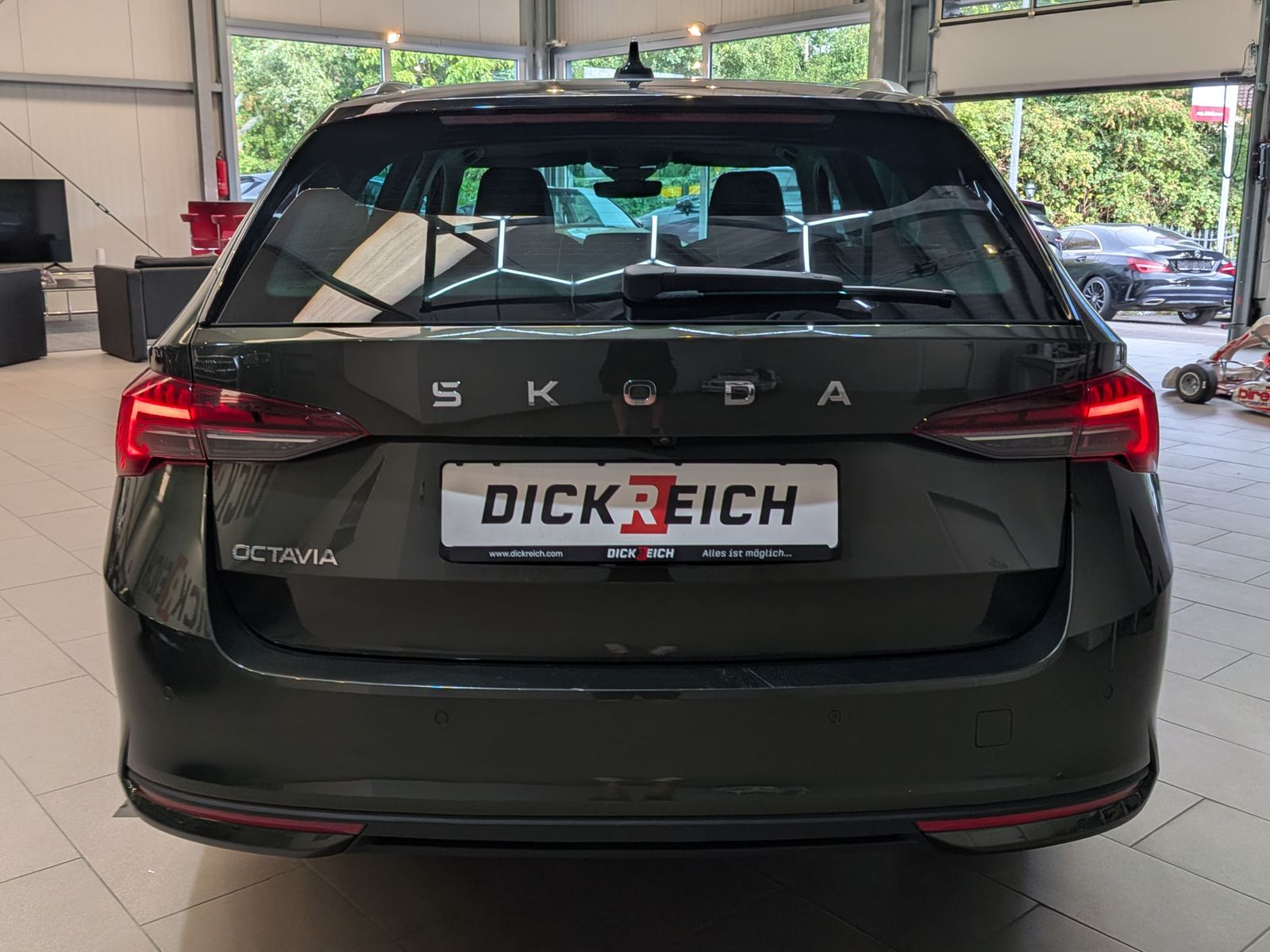 Fahrzeugabbildung SKODA Octavia 1.5TSI mHEV Selection TEMP*LED*CAM*PANO*