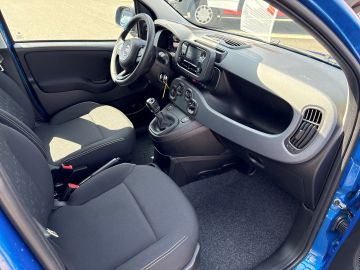 Bild 13 Fiat Panda DAB Spurhalteass. Verkehrszeichenerk. Notb