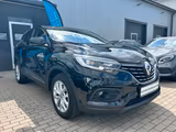 Renault Kadjar 1. 3 TCe Life 140 Zen Automatik - schwarze Renault Kadjar