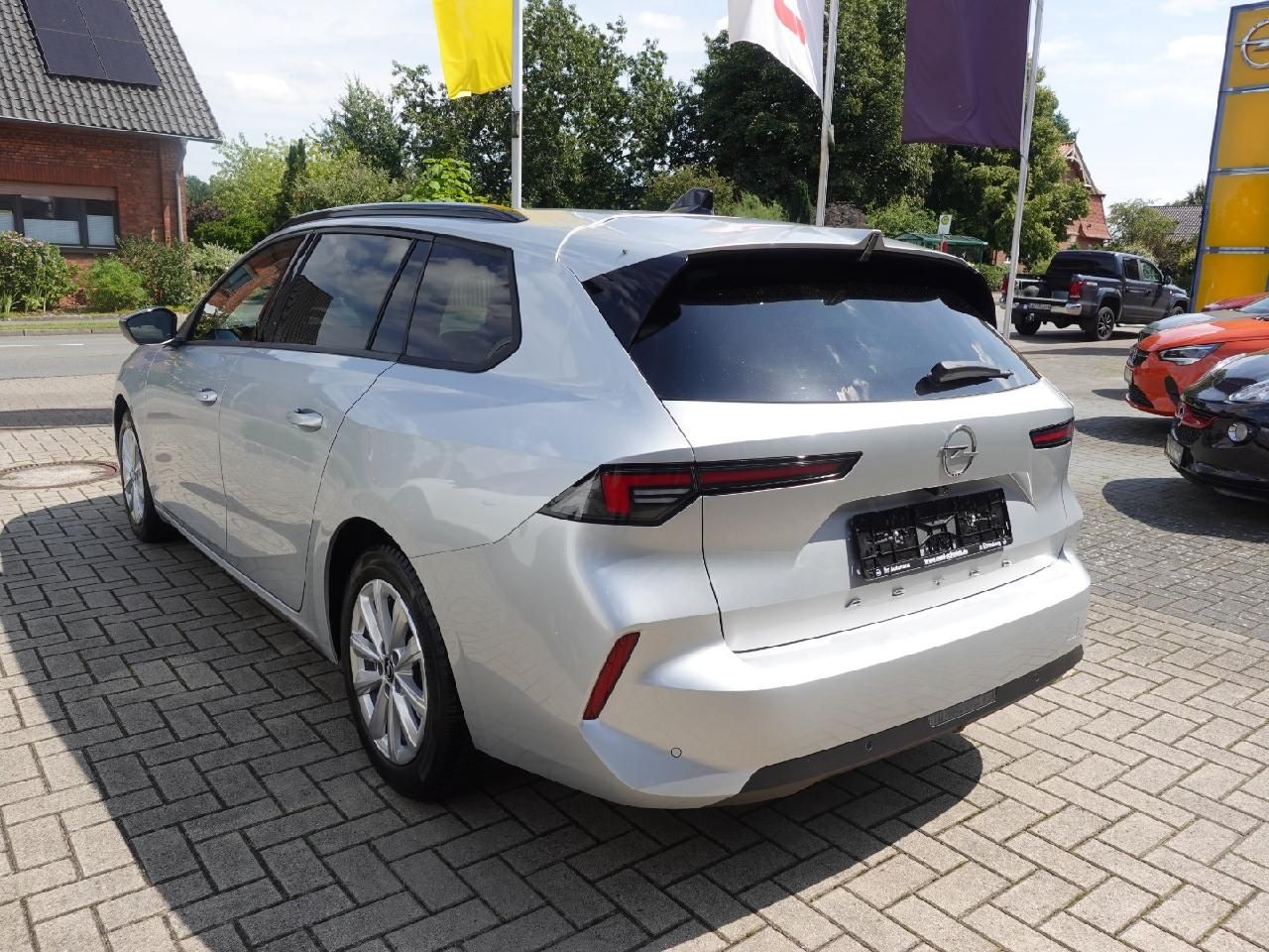 Fahrzeugabbildung Opel Astra L Sports Tourer 1,2 Enjoy