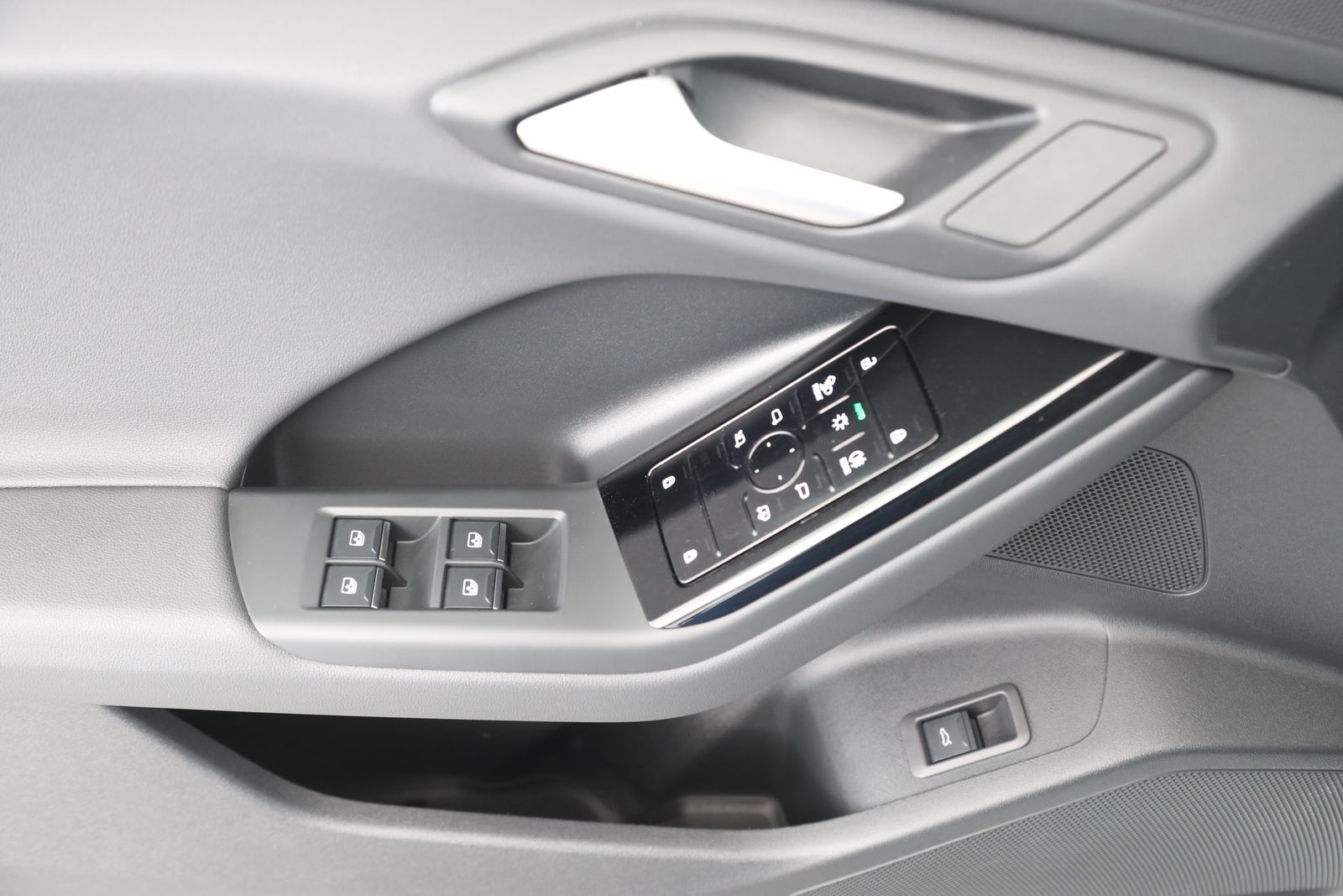 Audi Q6 e-tron - Bild 17