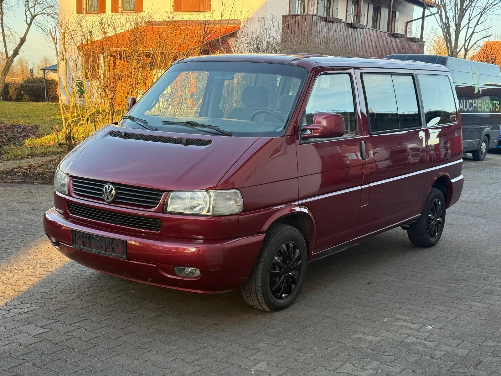 Volkswagen T4 Caravelle 2,5 benzin gas ahk 8 sitzer klima