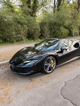 Ferrari 296 GTS  Nero, Plug in, Hybrid - schwarze Ferrari 296 GTS