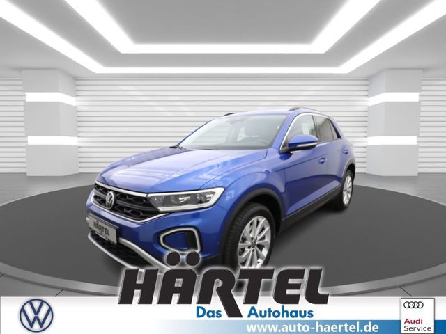 Volkswagen T-ROC LIFE 1.5 TSI DSG ( Bluetooth LED Klima