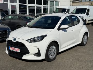 Toyota Yaris - 1
