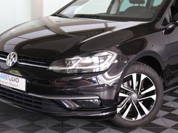 Volkswagen Golf Variant 1.6TDI DSG IQ DRIVE LED KAMERA ACC