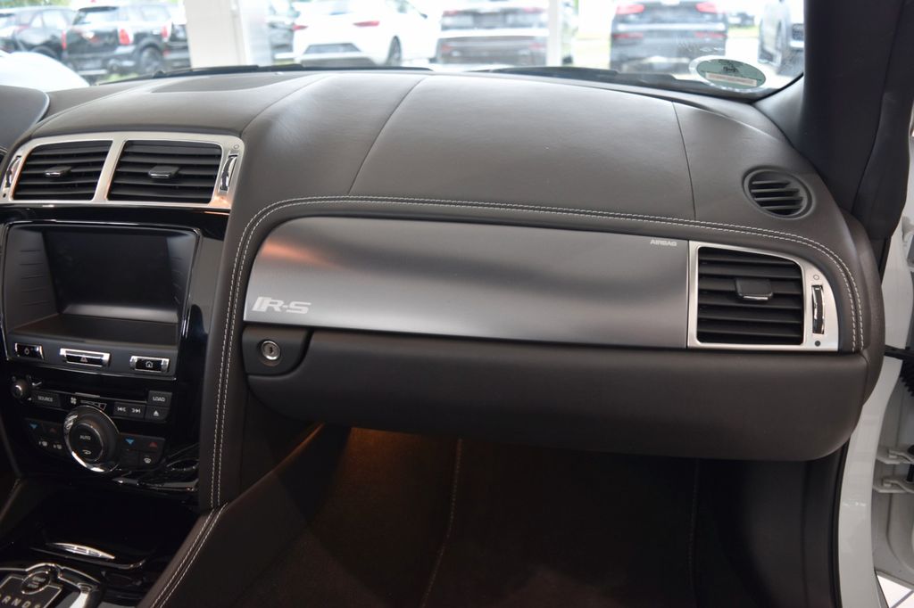 Car Image 26