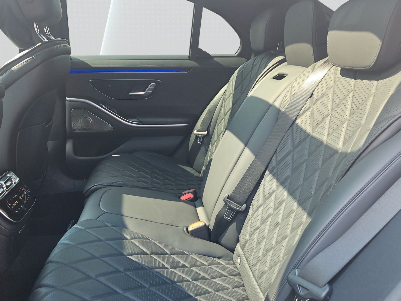 Mercedes-Benz S 400 d 4Matic AMG Styling Pano Burmester 360° foto 12