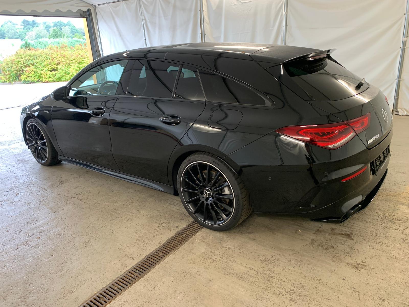 Mercedes-Benz CLA 35 SB AMG 4M Multibeam Widescreen Pano Distr
