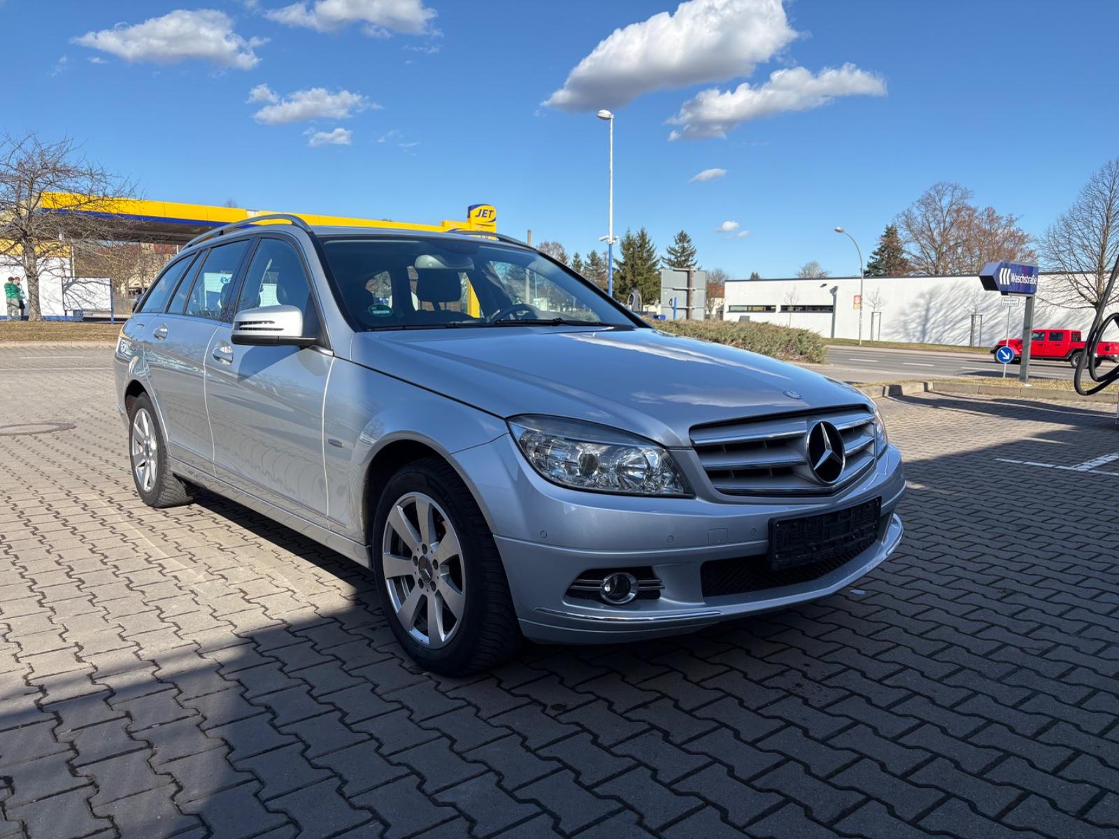 Mercedes-Benz C 180  BlueEfficiency