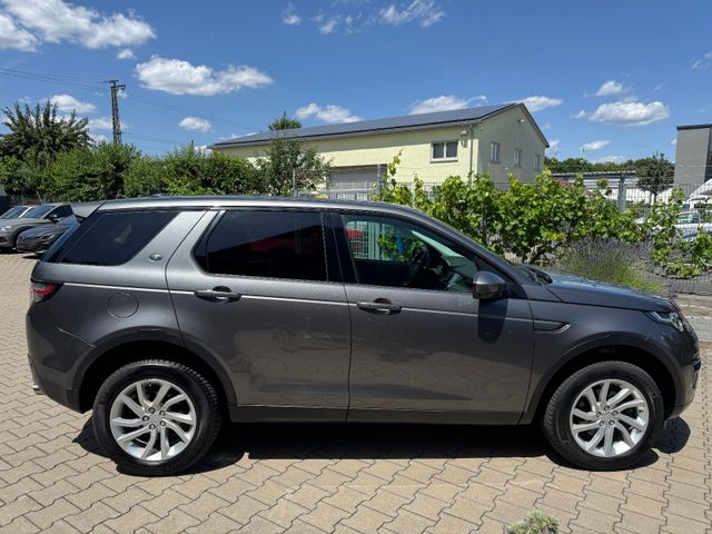 Land Rover Discovery Sport SE AWD
