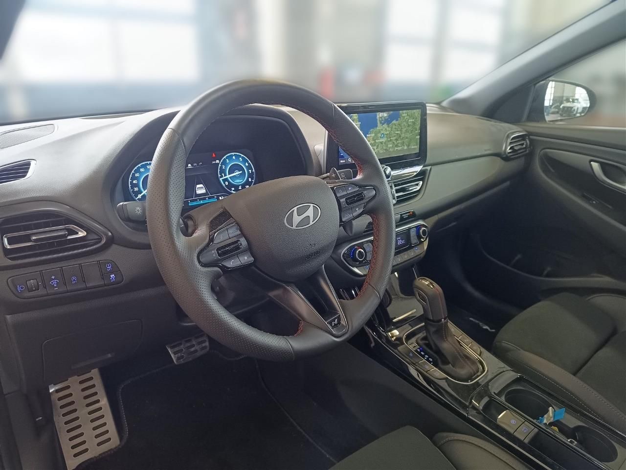 Fahrzeugabbildung Hyundai i30 N-LINE *SHZ*LHZ*NAVI*DAB*CARPLAY*TEMP*