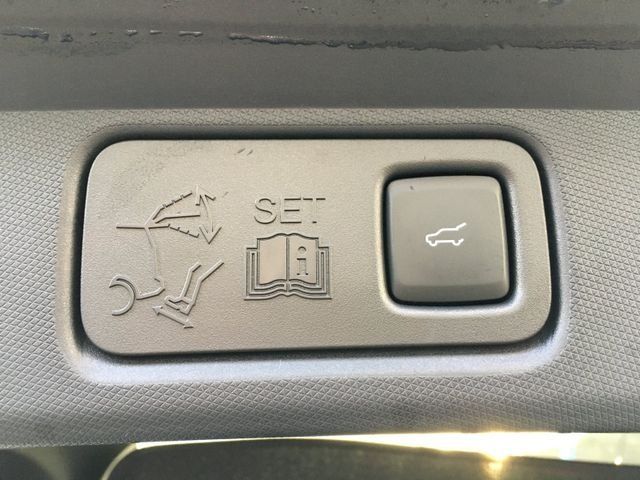 Fahrzeugabbildung Ford Mustang Mach-E   #99KW #RWD #Fahrerassistenz-Sys