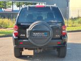 Jeep Cherokee 3.7 Limited *Autom.*SHZ*AHK*Schiebedach - Jeep Cherokee mit Benzin-Antrieb