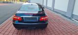 Mercedes-Benz E 350 Coupé E 350 CGI BlueEFFICIENCY AVANTG.... - blaue Mercedes-Benz E-Klasse