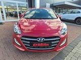 Hyundai i30 1.6 GDi DCT Passion Navi Klima Kamera - Hyundai i30: Passion