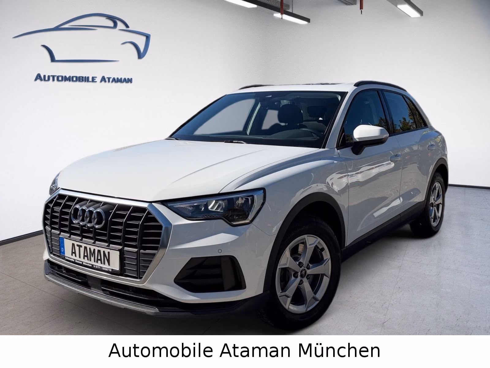 Audi Q3 40 TDI quattro S tronic / Navi / LED / Pano