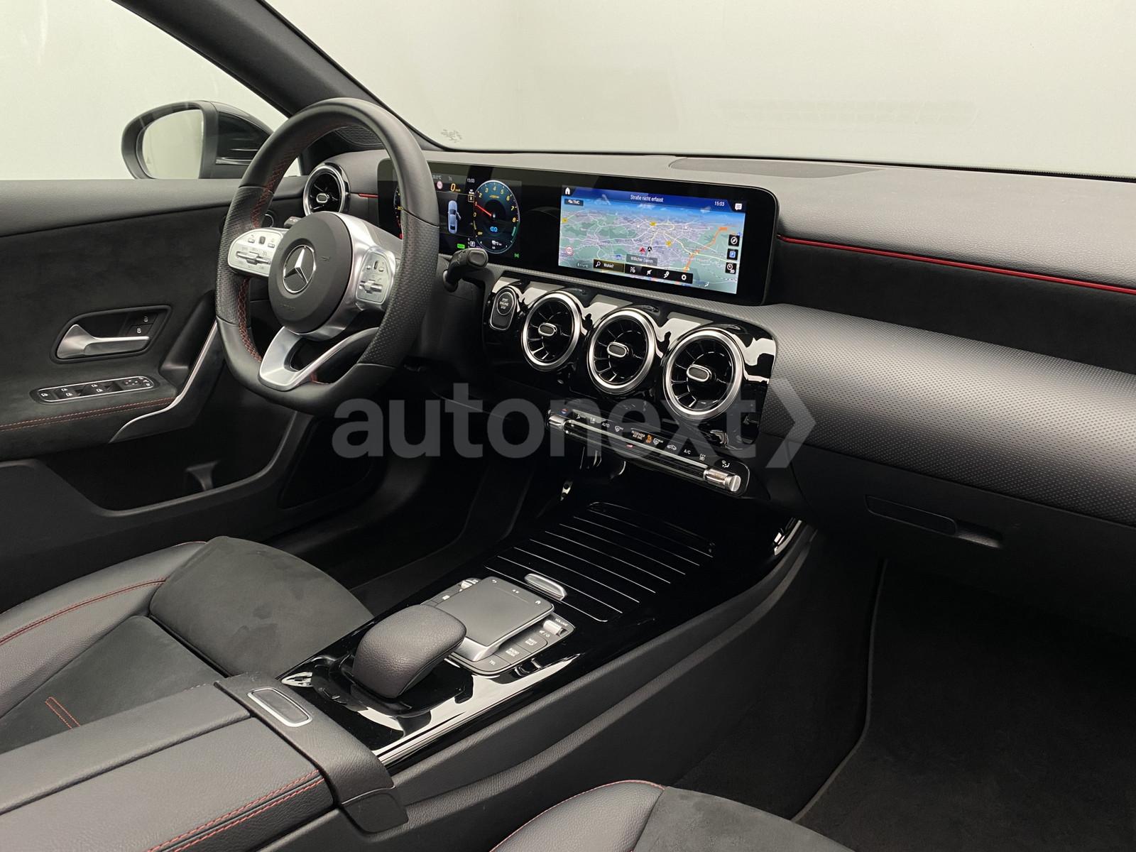 Mercedes-Benz A 250e Limo *2x AMG Line* Panorama+Head-Up (0418