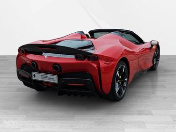 2022 Ferrari SF90 照片 4