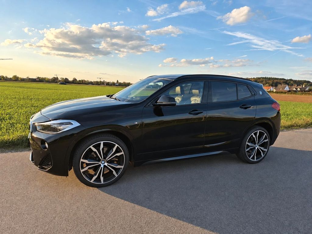 Image of BMW X2