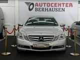 Mercedes-Benz E 250 Coupe CGI BlueEfficiency*AUTOM*NAVI+KAMERA - Mercedes-Benz E 250: Coupe, Cgi