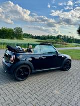 MINI Cooper Cabrio Cooper - MINI Cooper Cabrio aus 2011
