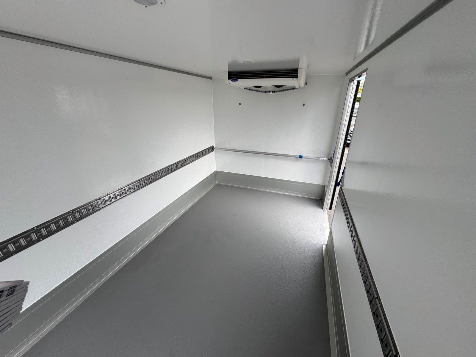 Fahrzeugabbildung Iveco Daily 70C18 HA8 *R.3750mm*Automatik*LBW*
