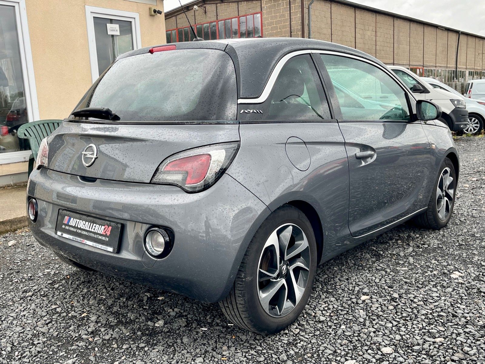Fahrzeugabbildung Opel Adam Jam 1.4 64KW Klima Tempomat 2.HAND Scheckhe