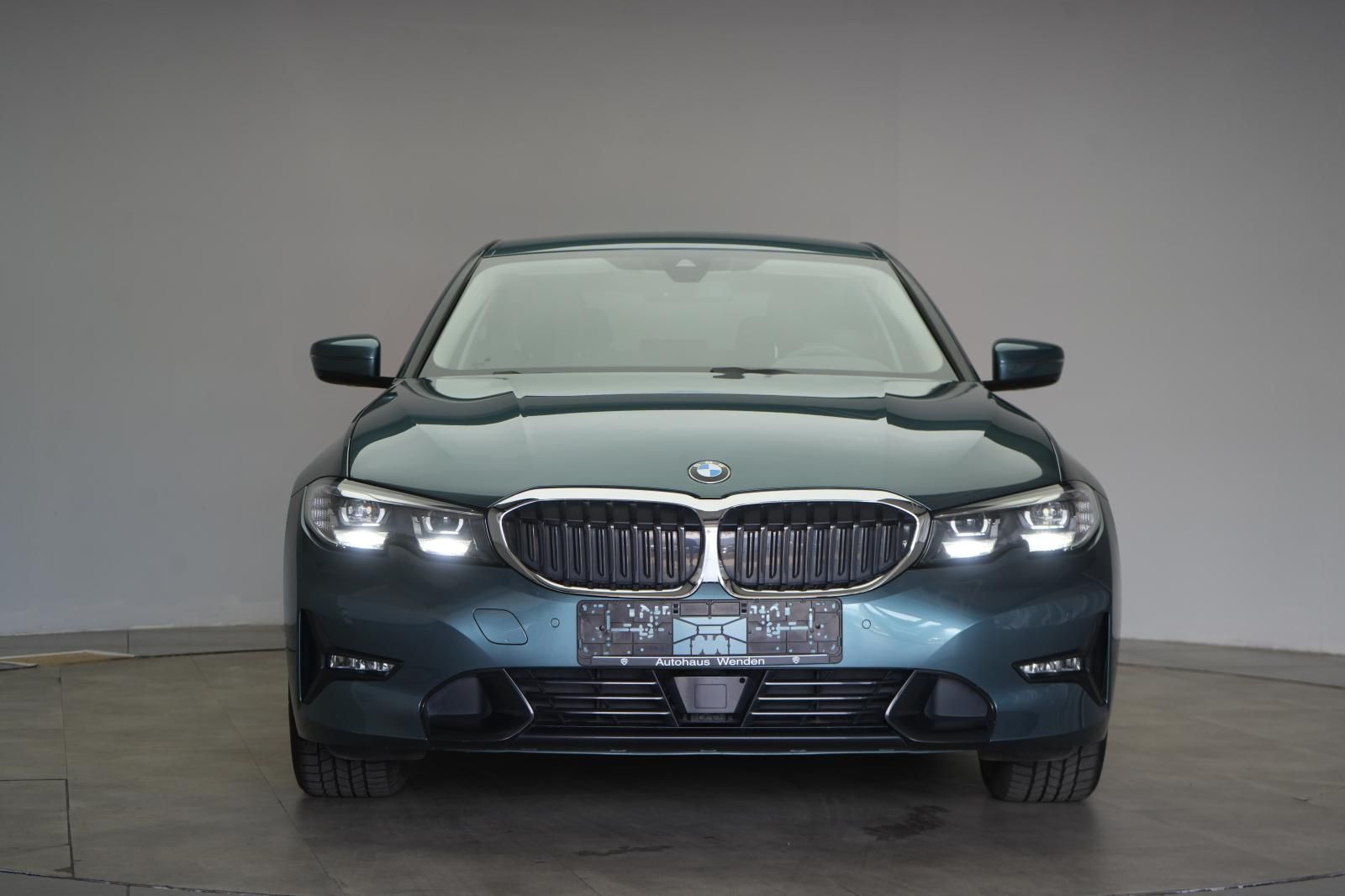 BMW 320 d Sport Line ACC/Virtual/Carplay/LED foto 2