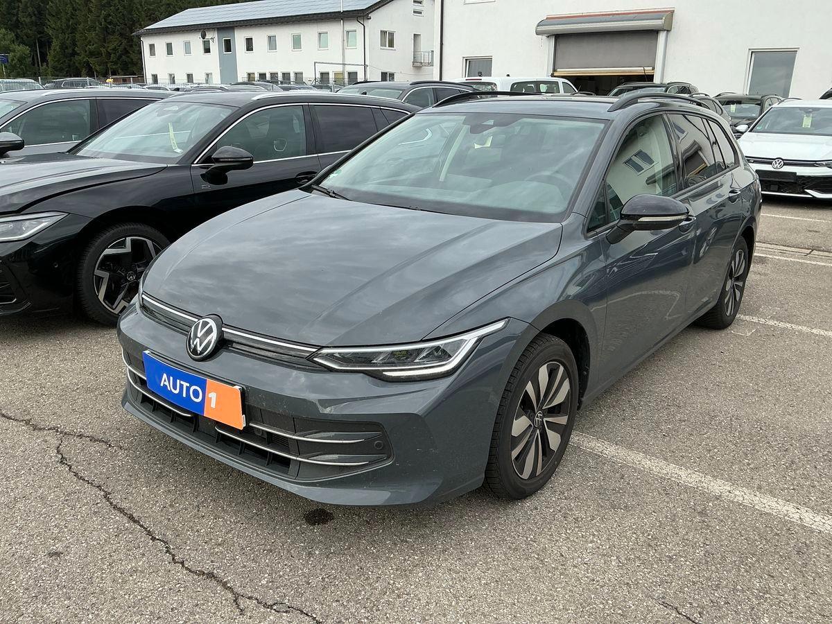 Volkswagen Golf VIII Variant 1.5 TSI 110 kW Goal Navi Sitzh
