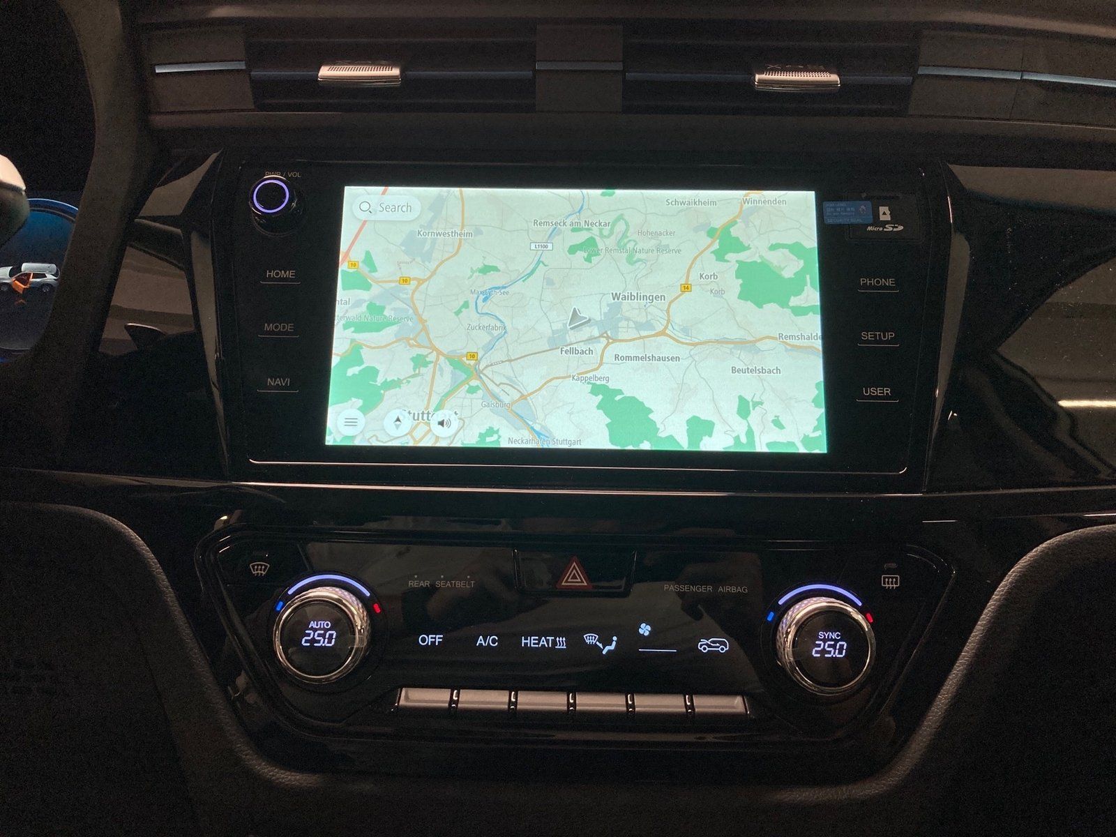 Fahrzeugabbildung Ssangyong Korando e-Motion Titanium*Navi*LED*Kamera*Totwin